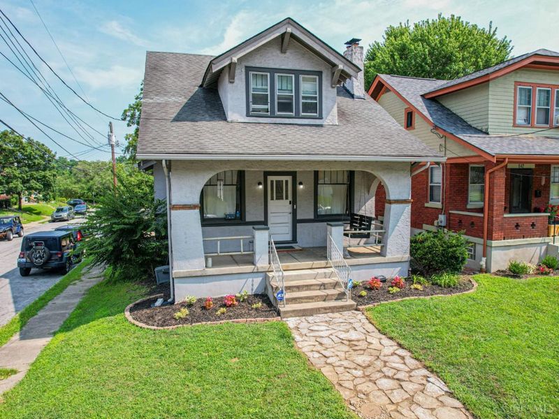 644 Clemmer Avenue, Cincinnati, OH 45219 Photo 3