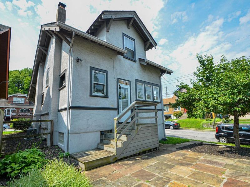 644 Clemmer Avenue, Cincinnati, OH 45219 Photo 8