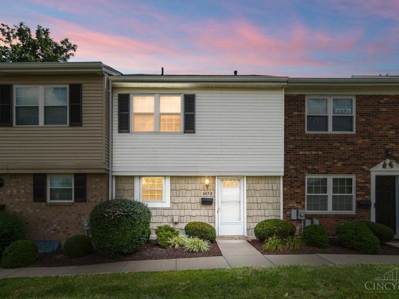 3452 Amberway Court, Cincinnati, OH 45251 Photo 1