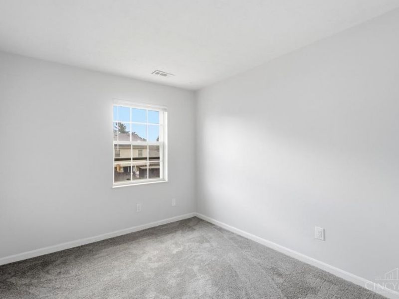 3452 Amberway Court, Cincinnati, OH 45251 Photo 33