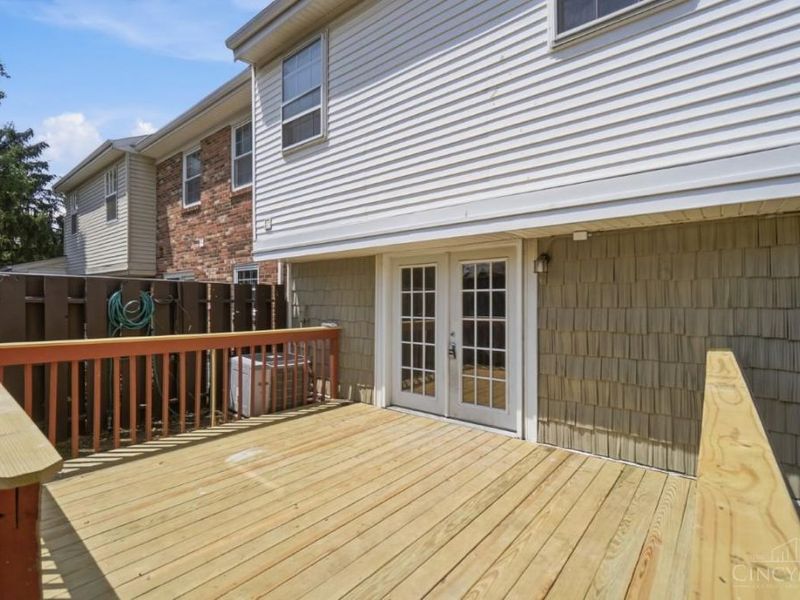 3452 Amberway Court, Cincinnati, OH 45251 Photo 35