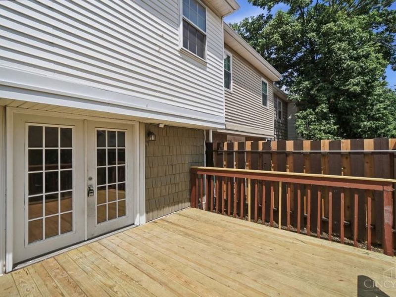 3452 Amberway Court, Cincinnati, OH 45251 Photo 36