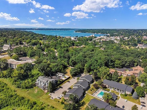 110 Hank Jay DRIVE, Unit E, Lake Geneva, WI 53147