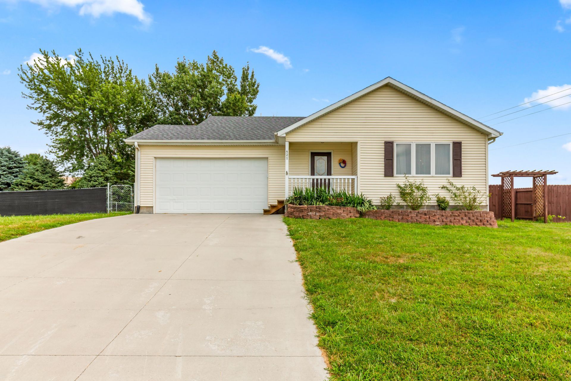 421 S Dye Street, Carson, IA 51525 Main Photo