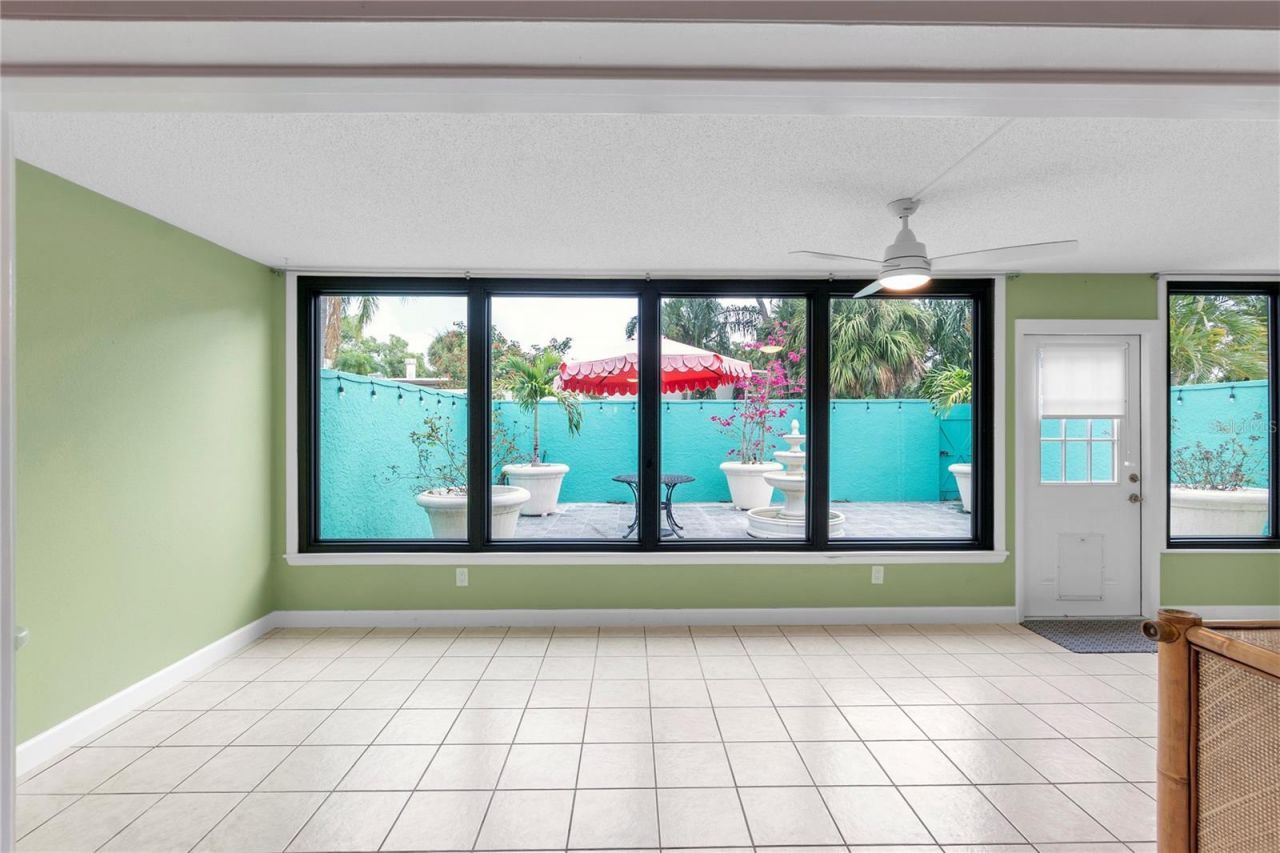 511 Lakeside Drive, Unit 511, Bradenton, FL 34210 Photo
