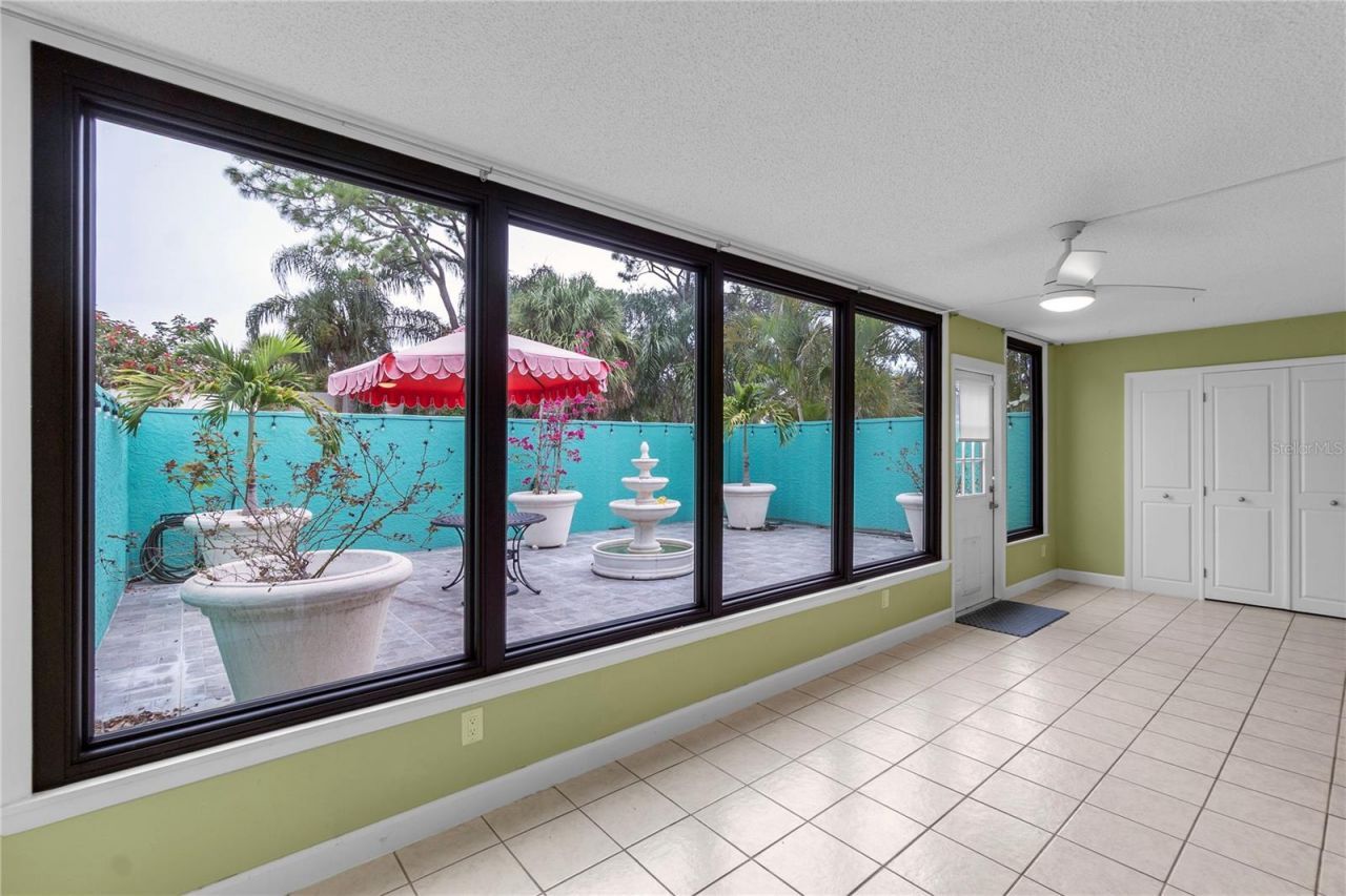 511 Lakeside Drive, Unit 511, Bradenton, FL 34210 Photo