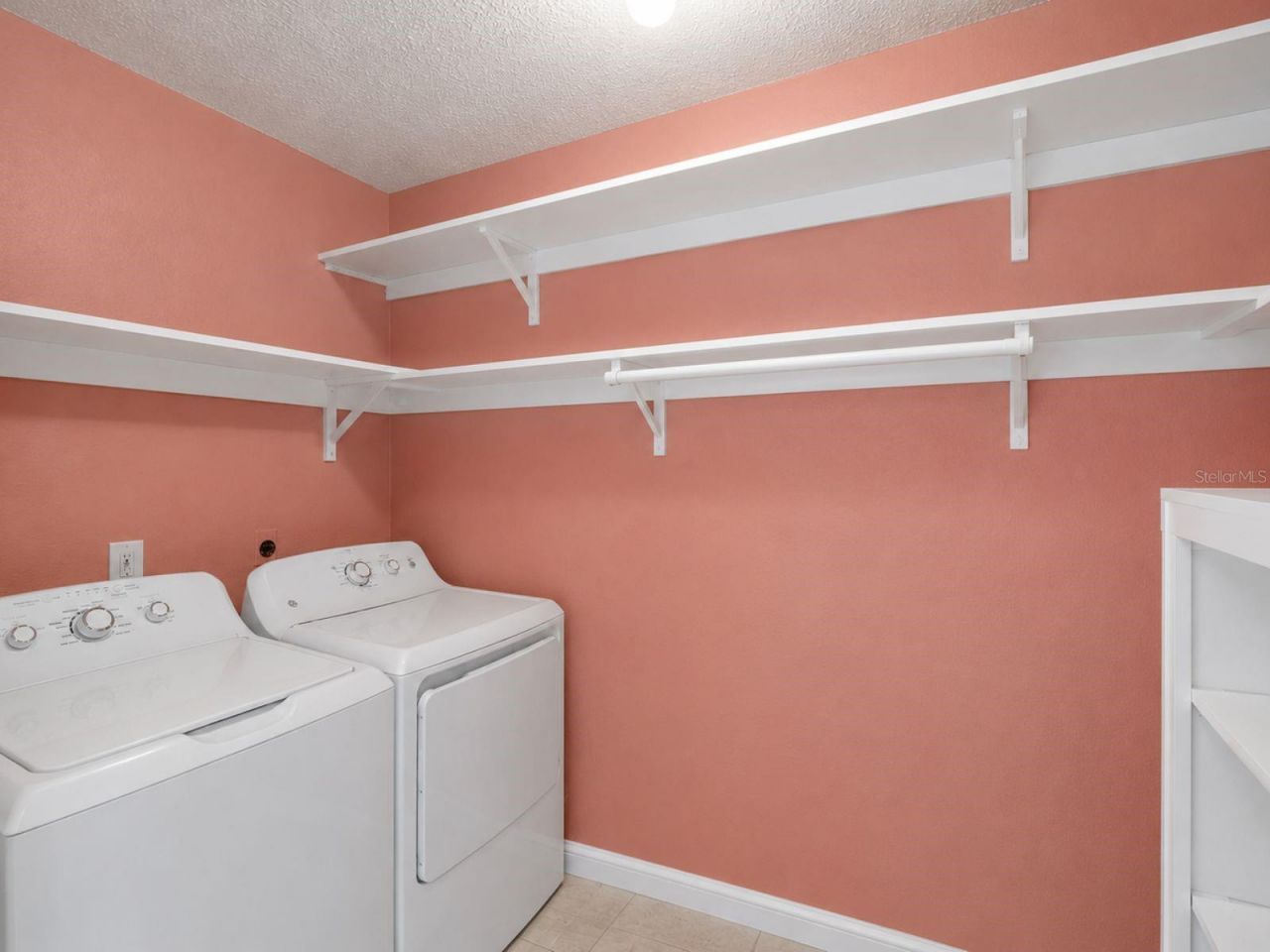 511 Lakeside Drive, Unit 511, Bradenton, FL 34210 Photo