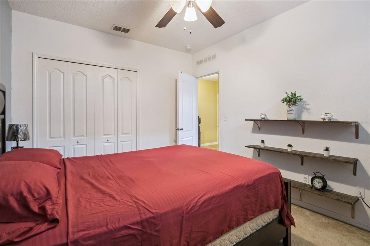 2541 Martins Run , Tavares, FL 32778 Photo