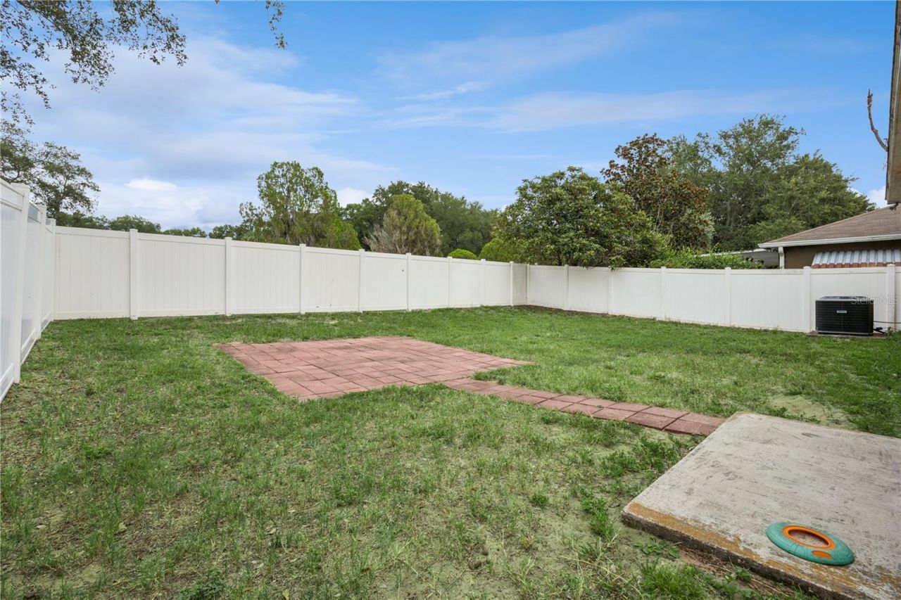 2541 Martins Run , Tavares, FL 32778 Photo