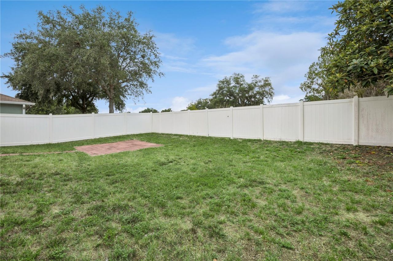 2541 Martins Run , Tavares, FL 32778 Photo