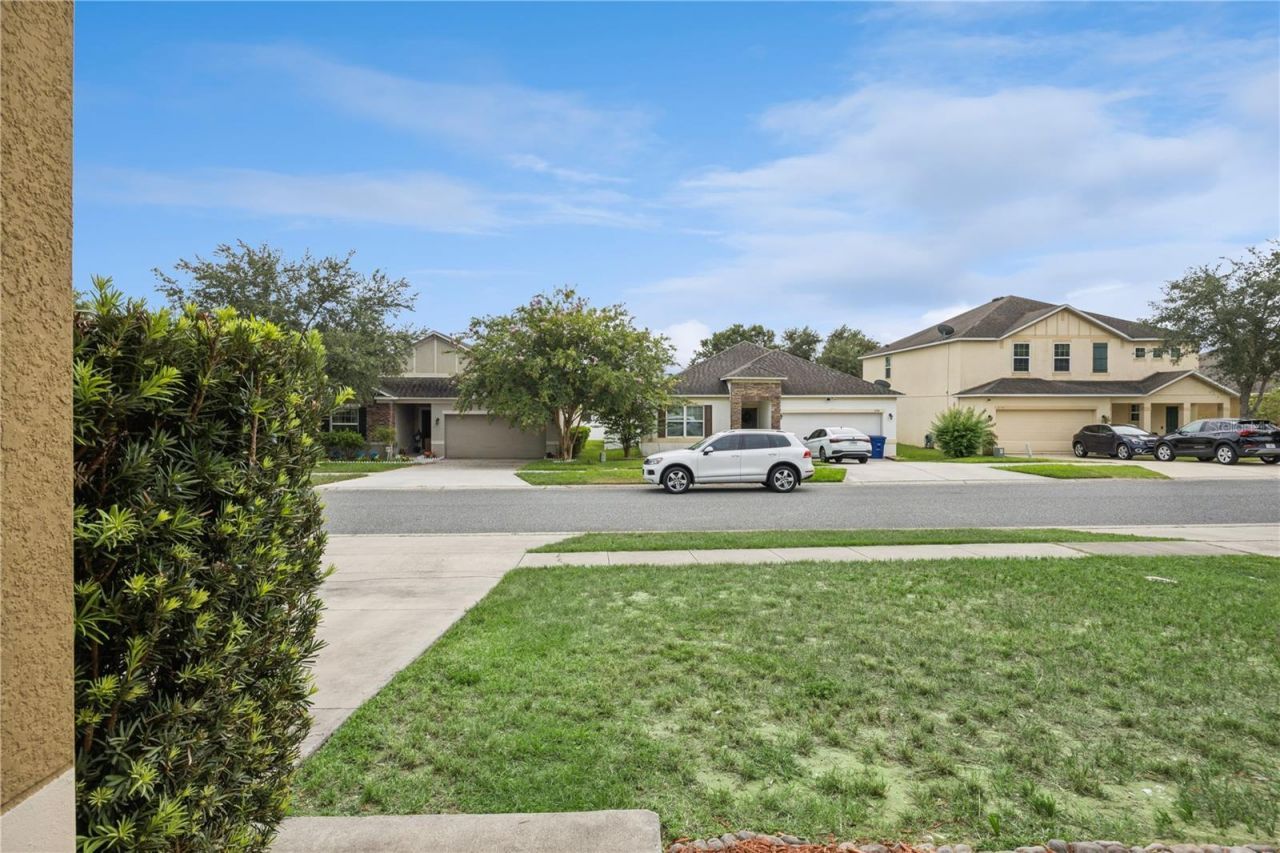 2541 Martins Run , Tavares, FL 32778 Photo
