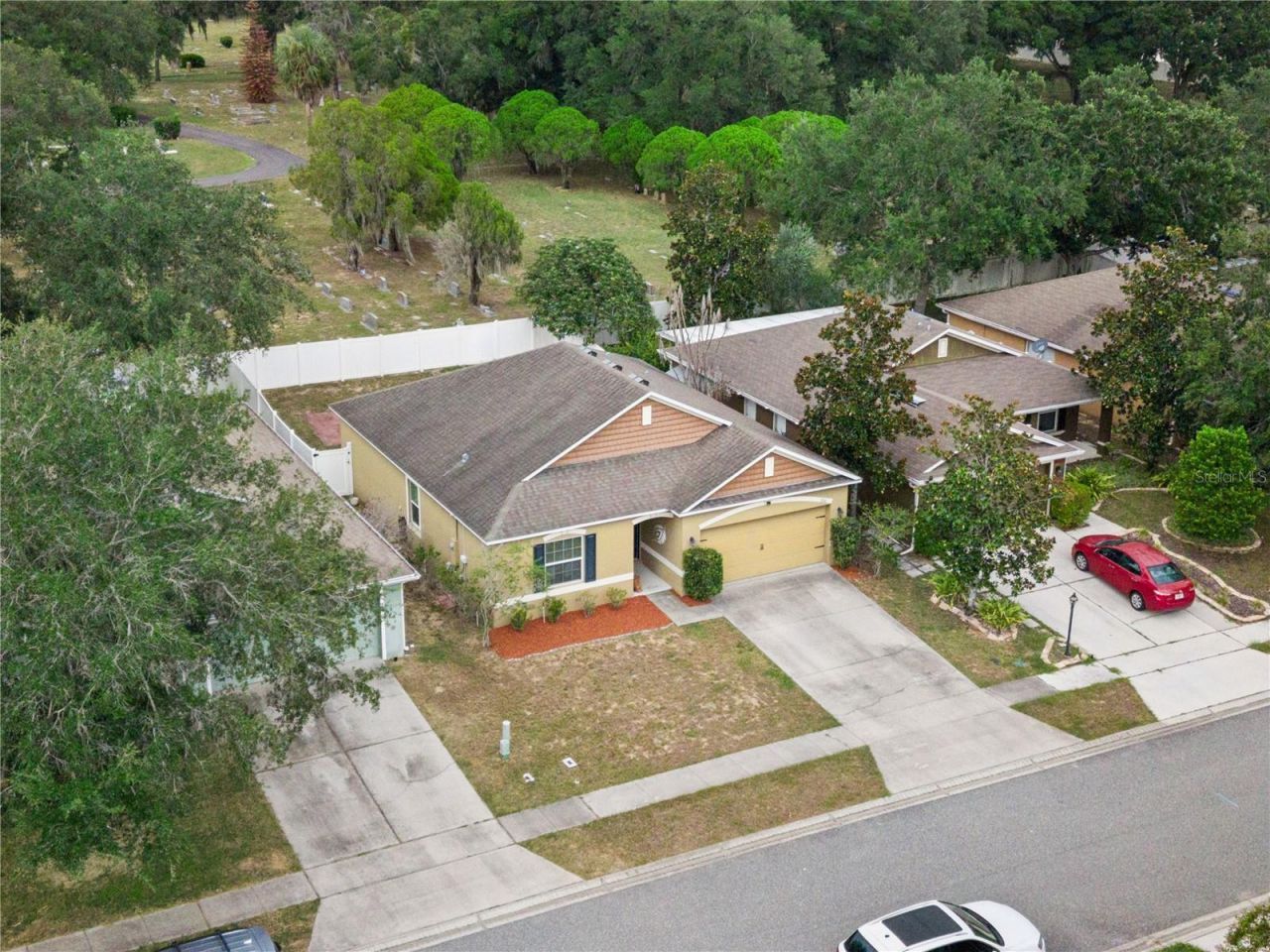2541 Martins Run , Tavares, FL 32778 Photo