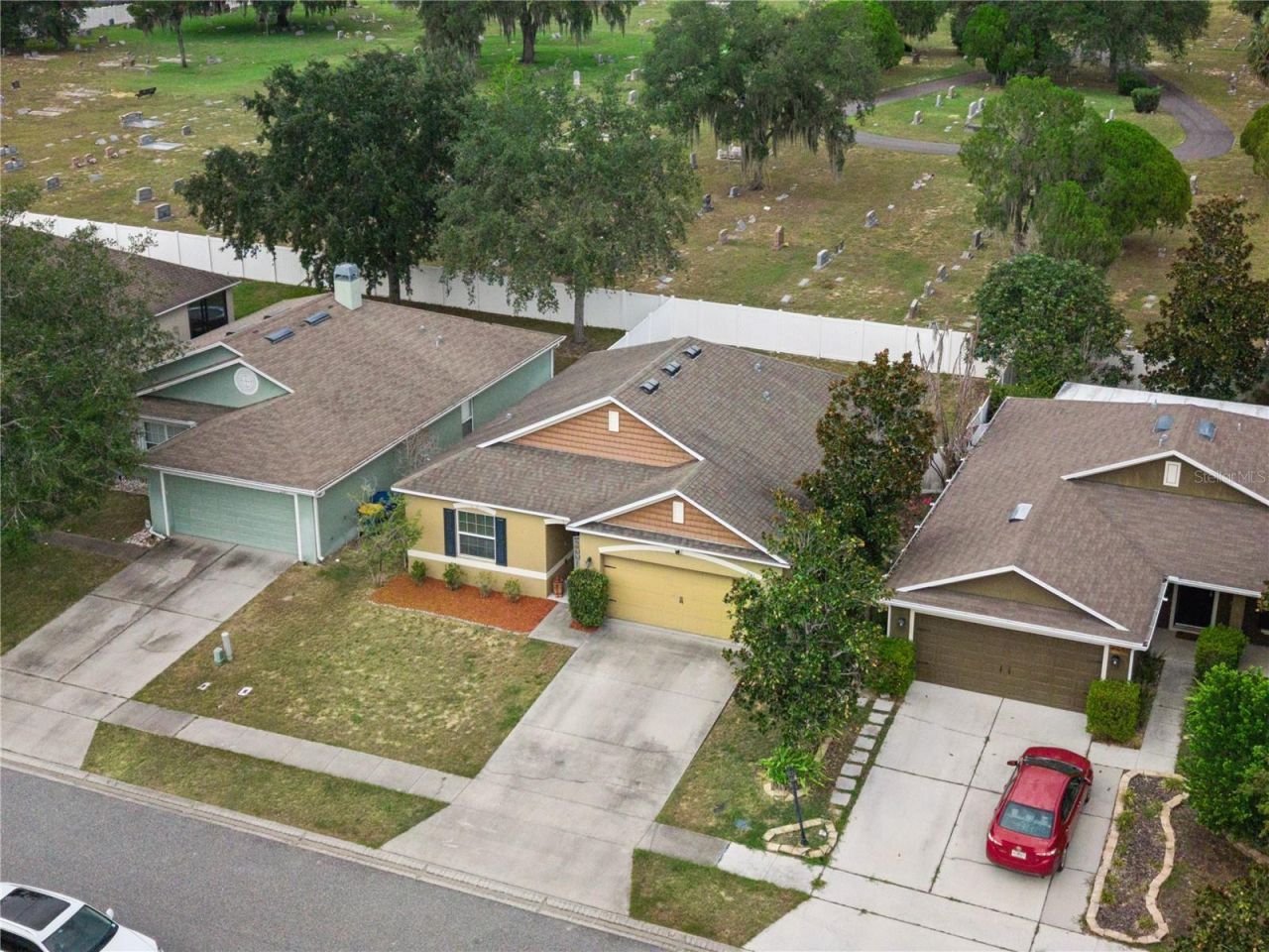 2541 Martins Run , Tavares, FL 32778 Photo