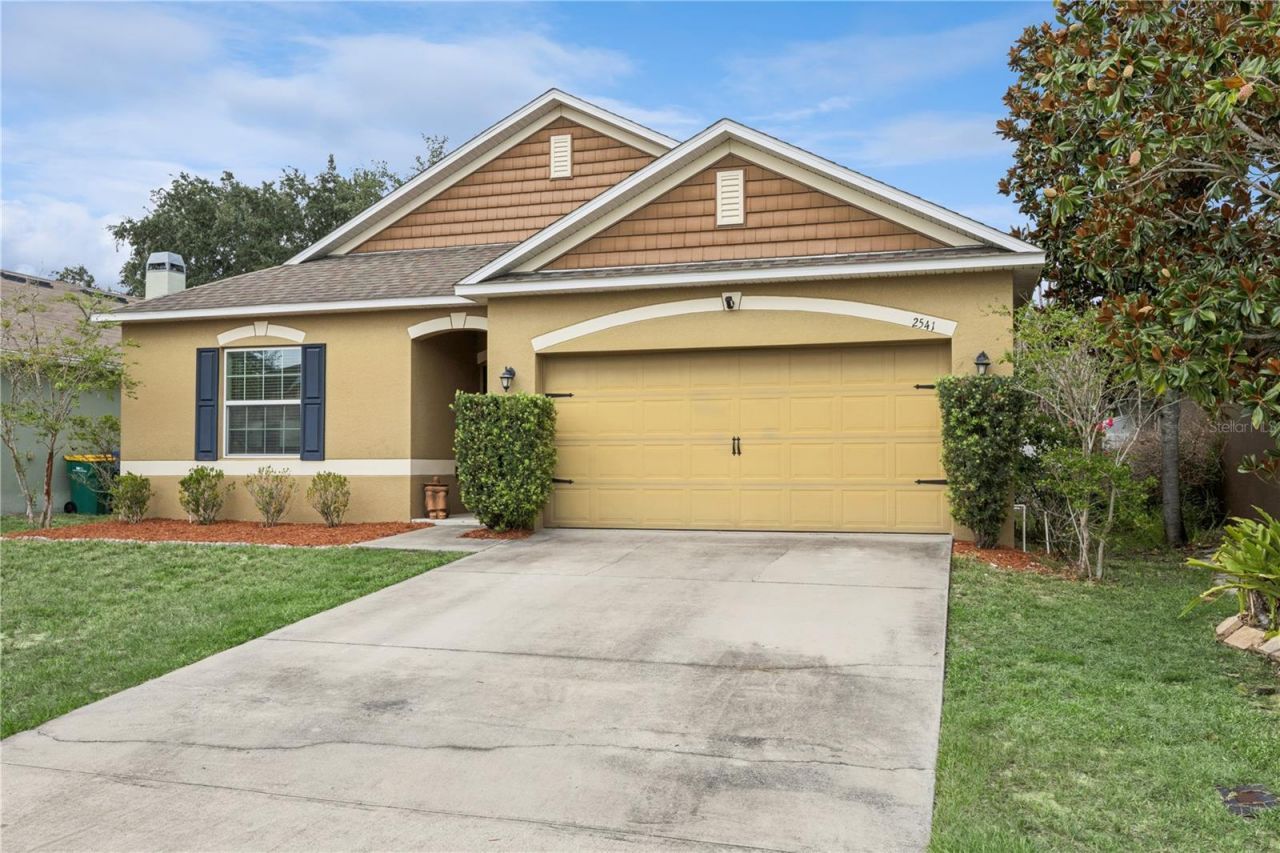 2541 Martins Run , Tavares, FL 32778 Photo