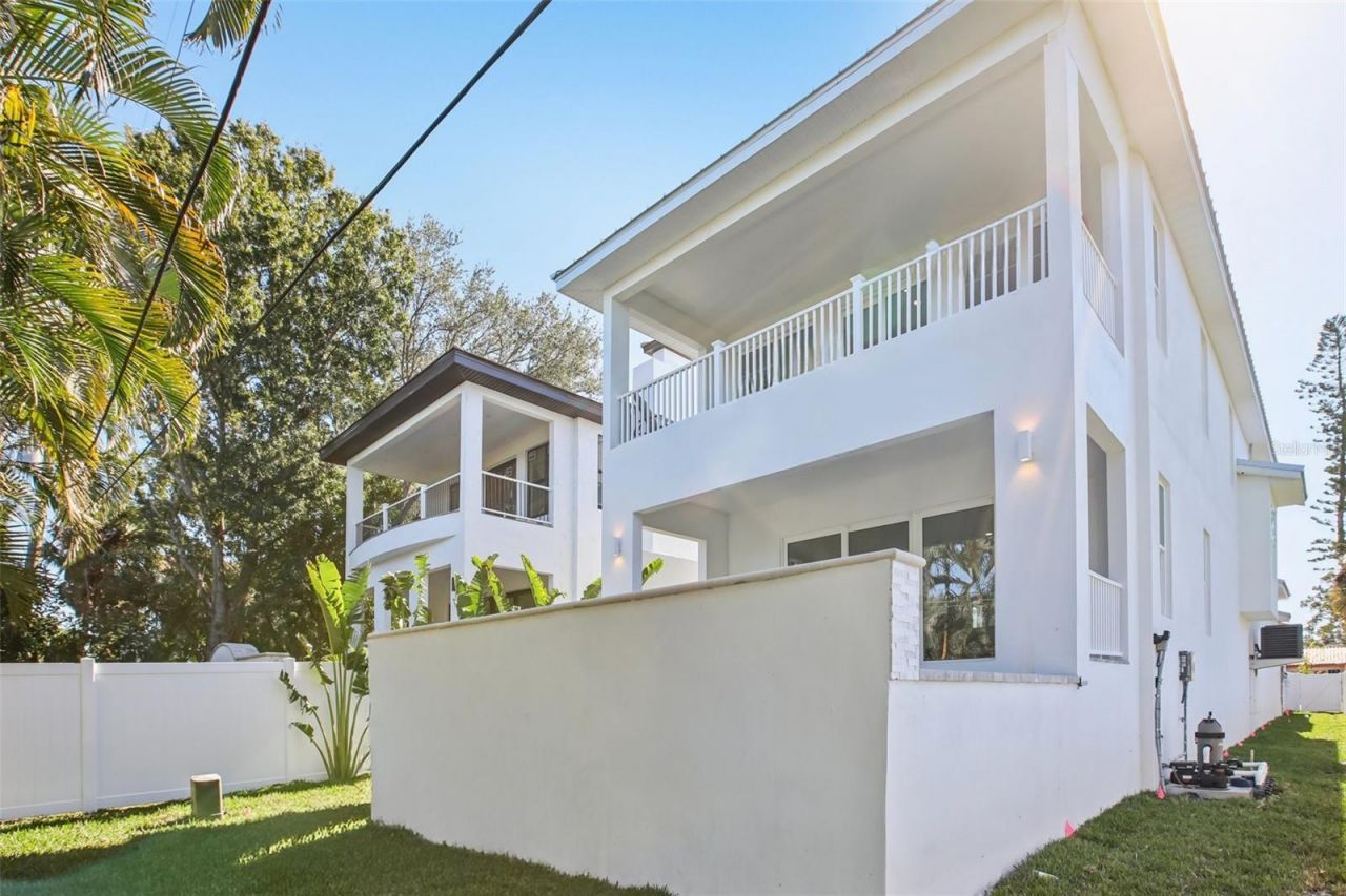 126 Ricardo Way Ne, Saint Petersburg, FL 33704 Photo