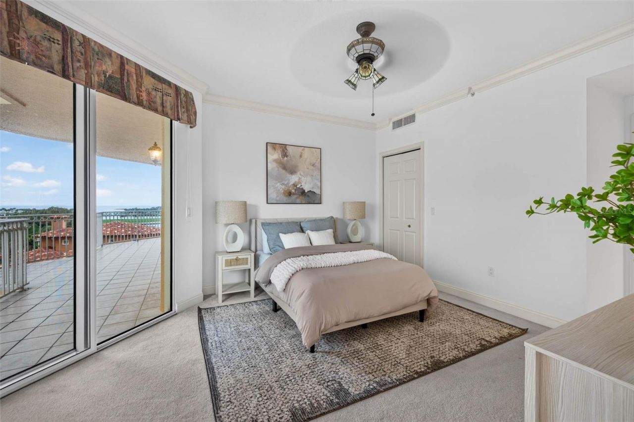 555 5th Avenue Ne, Unit 521, Saint Petersburg, FL 33701 Photo