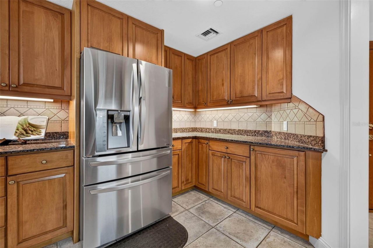 555 5th Avenue Ne, Unit 521, Saint Petersburg, FL 33701 Photo