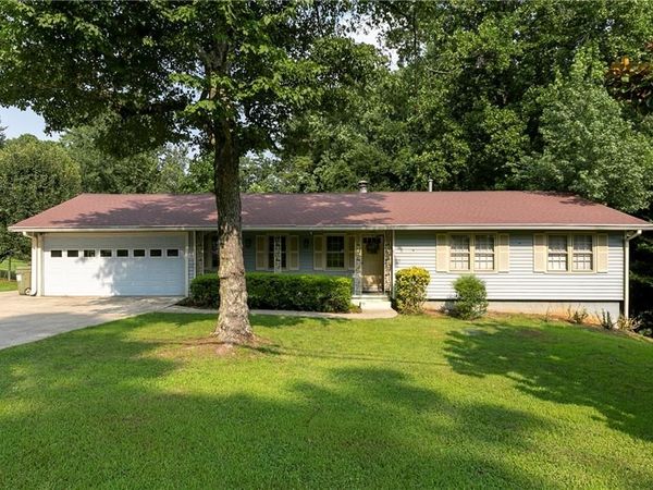 3548 Nowlin Road NW, Kennesaw, GA 30144