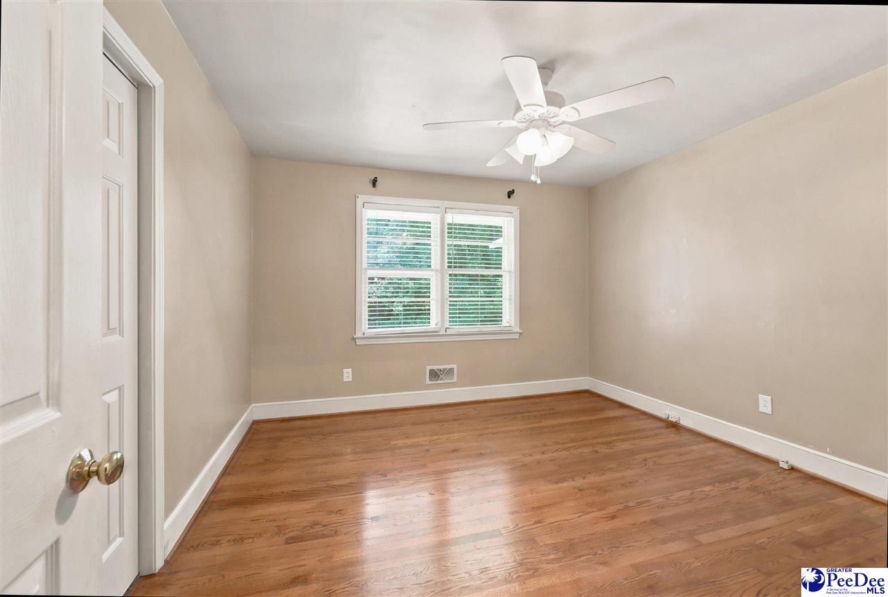 1327 Wisteria Drive Photo 19