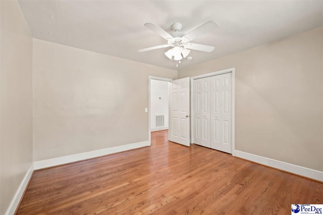 1327 Wisteria Drive Photo 20