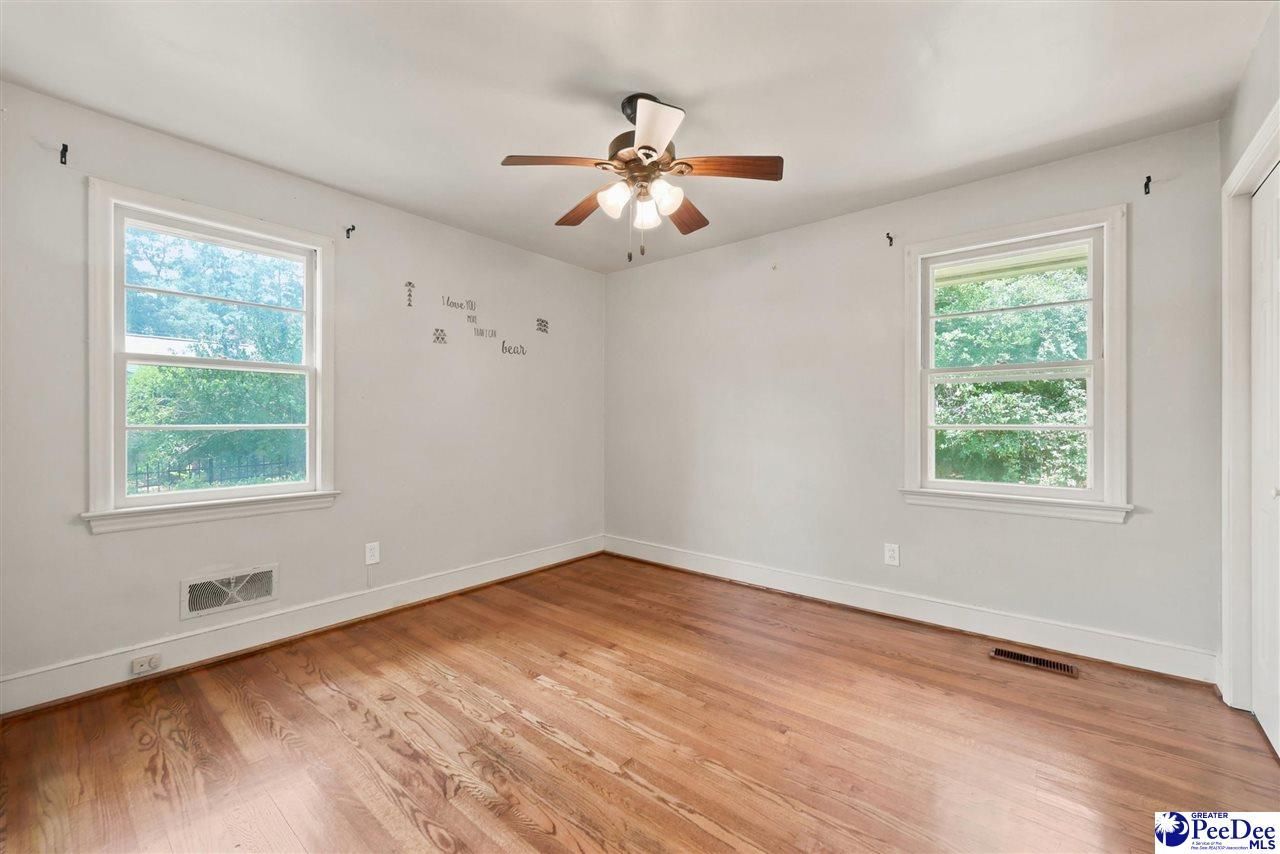 1327 Wisteria Drive Photo 21