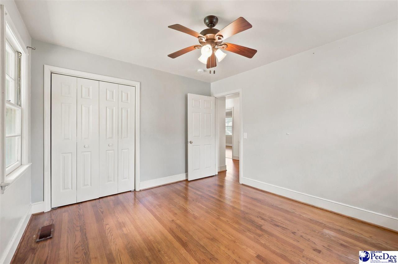 1327 Wisteria Drive Photo 22