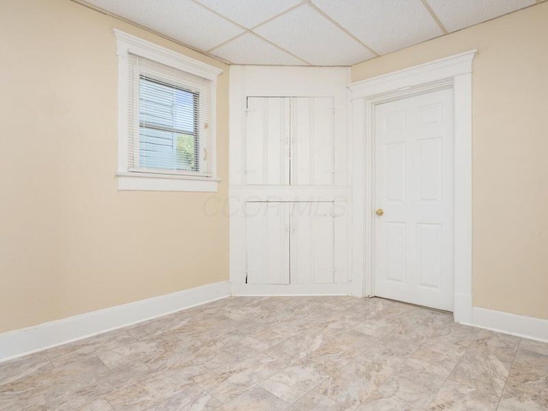 350 W Main Street , Newark, OH 43055 Photo 16