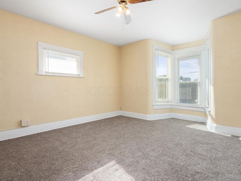 350 W Main Street , Newark, OH 43055 Photo 21