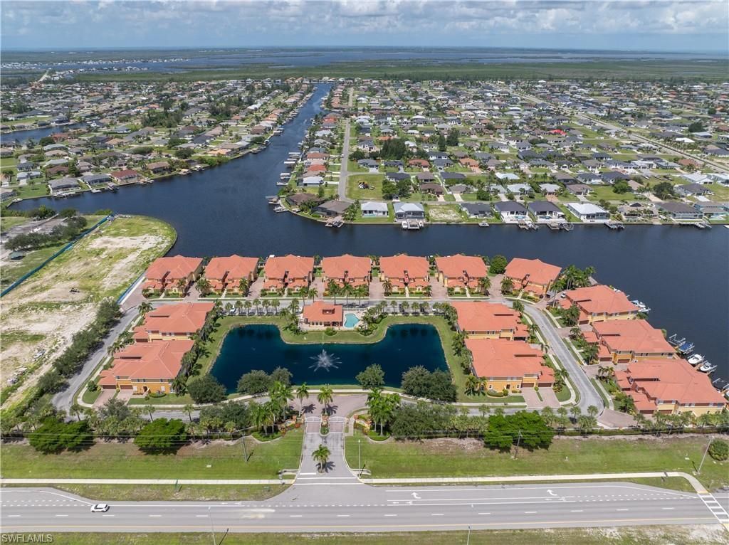 198 Shadroe Cove Cir, Unit 502, Cape Coral, FL 33991 Photo