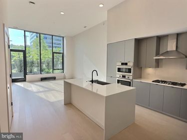 3030 POTOMAC AVENUE , Unit TH6, ARLINGTON, VA 22202