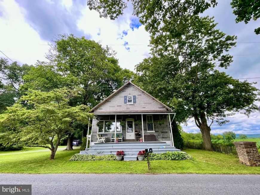 185 Stitzer , Oley, PA 19547 Main Photo