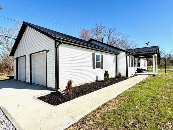 103 E Warren Street, Mitchell, IN 47446