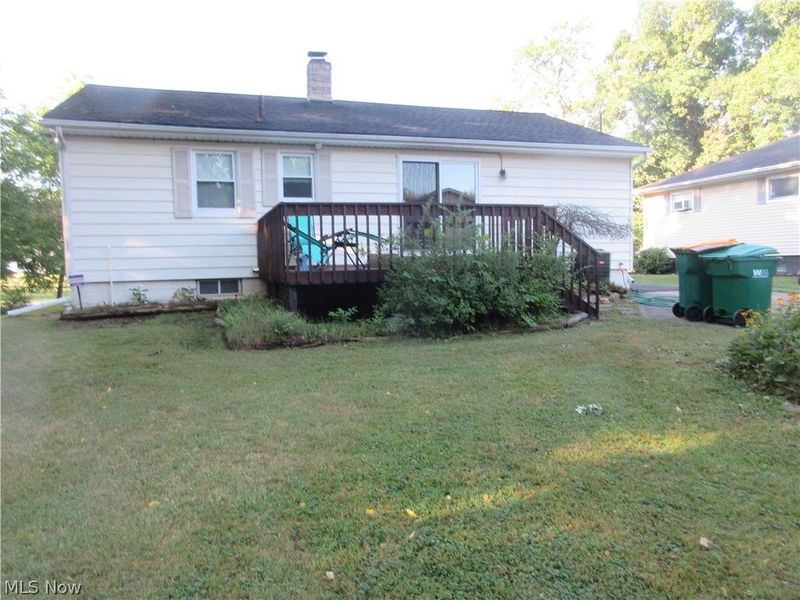 75 E Erie Street, Jefferson, OH 44047 Photo 4