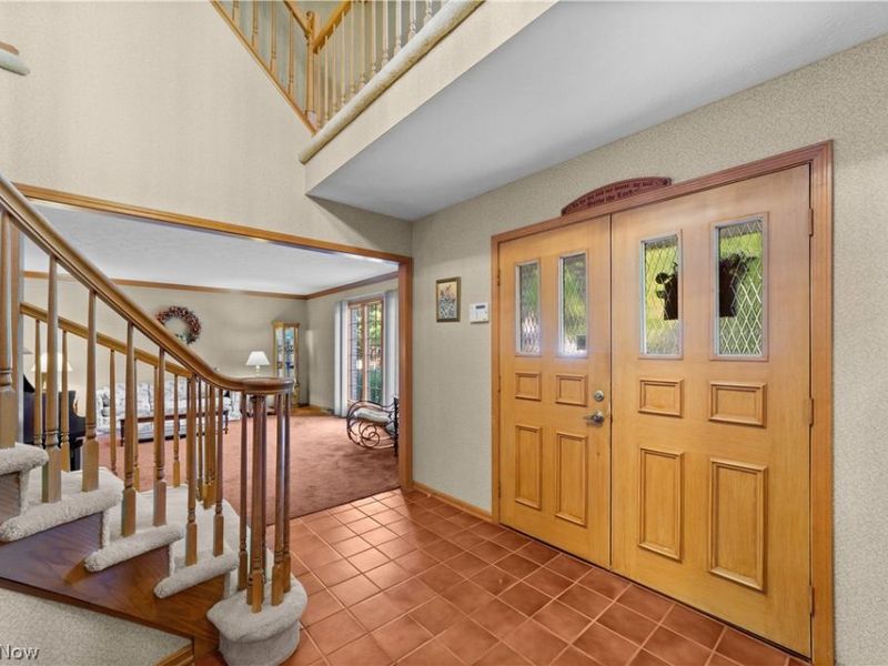 24177 Stonehedge Drive, Westlake, OH 44145 Photo 2