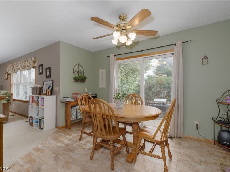 7540 Cheverton Circle NW, Massillon, OH 44646 Photo 12