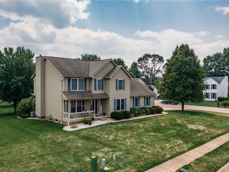7540 Cheverton Circle NW, Massillon, OH 44646 Photo 2