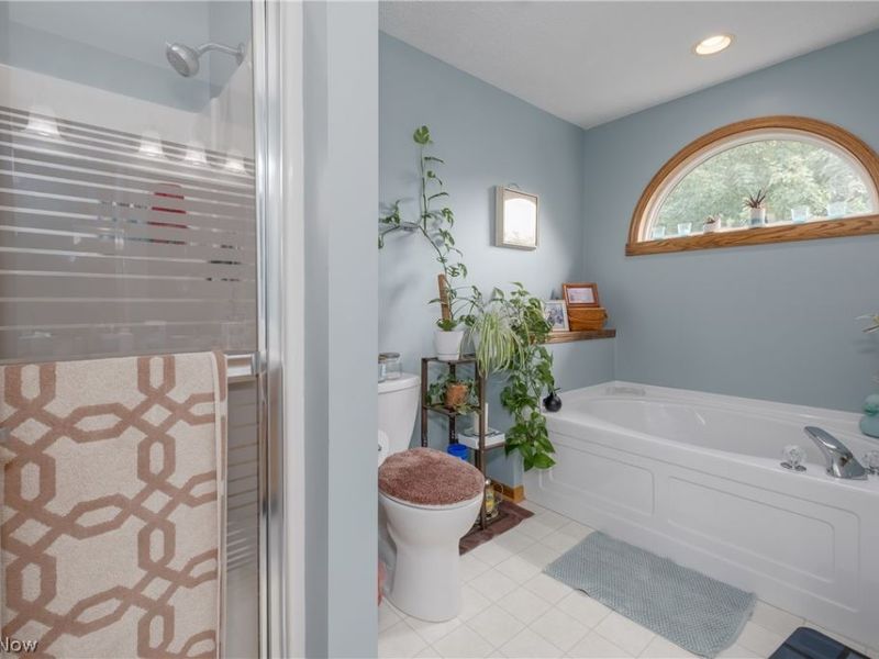 7540 Cheverton Circle NW, Massillon, OH 44646 Photo 24
