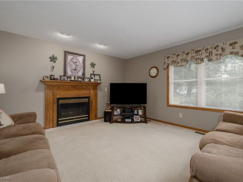 7540 Cheverton Circle NW, Massillon, OH 44646 Photo 8