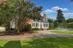 4800 Portobello Road  photo 4