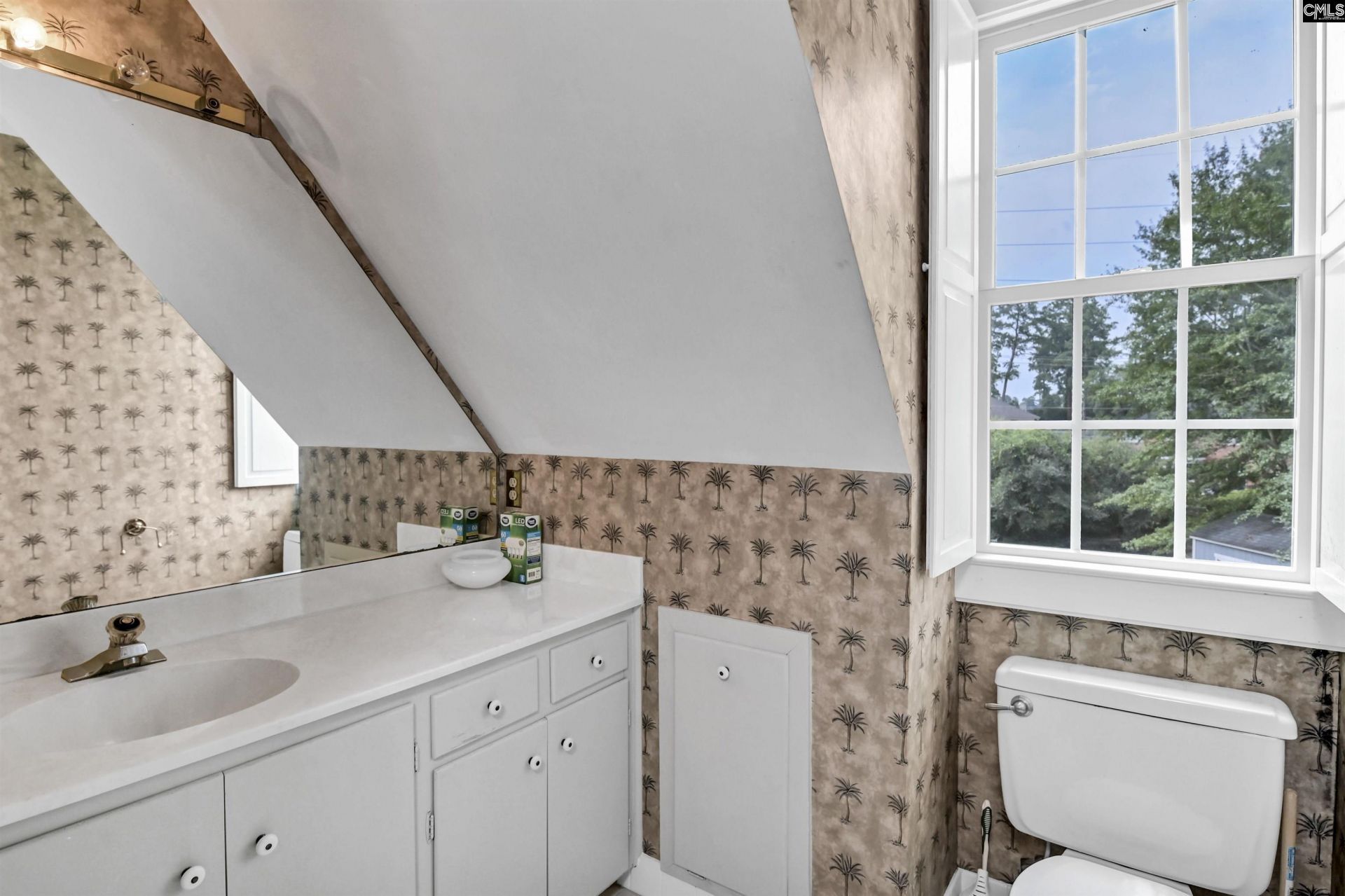 4800 Portobello Road  Photo 56