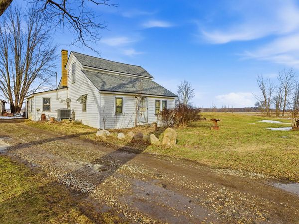 2217 126th Avenue, Hopkins, MI 49328