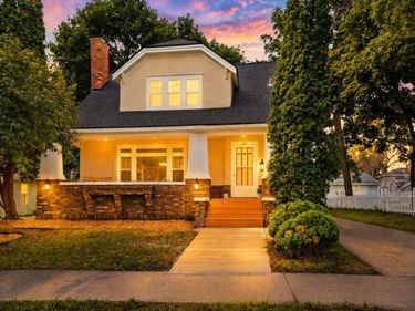 227 E Pearl Street , Owatonna, MN 55060
