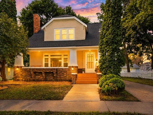 227 E Pearl Street , Owatonna, MN 55060