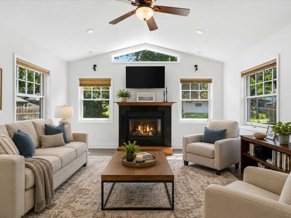 8137 16th Avenue S, Bloomington, MN 55425
