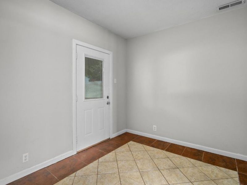 707 Larry Avenue, West Union, OH 45693 Photo 8