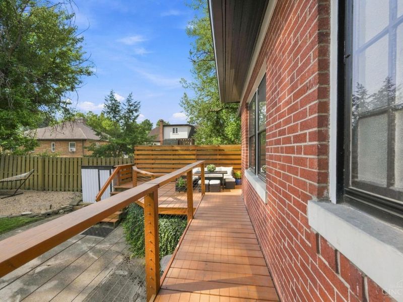 1112 Mclaughlin Place, Cincinnati, OH 45226 Photo 28