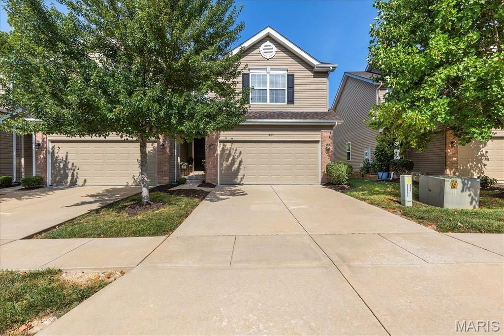 1809 Hyland Green Drive, O Fallon, MO 63366 Main Photo