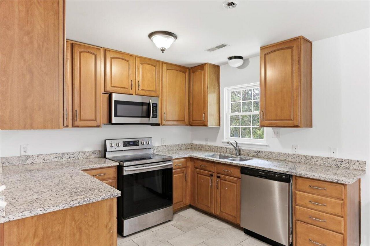 803 Savage Road Photo 15
