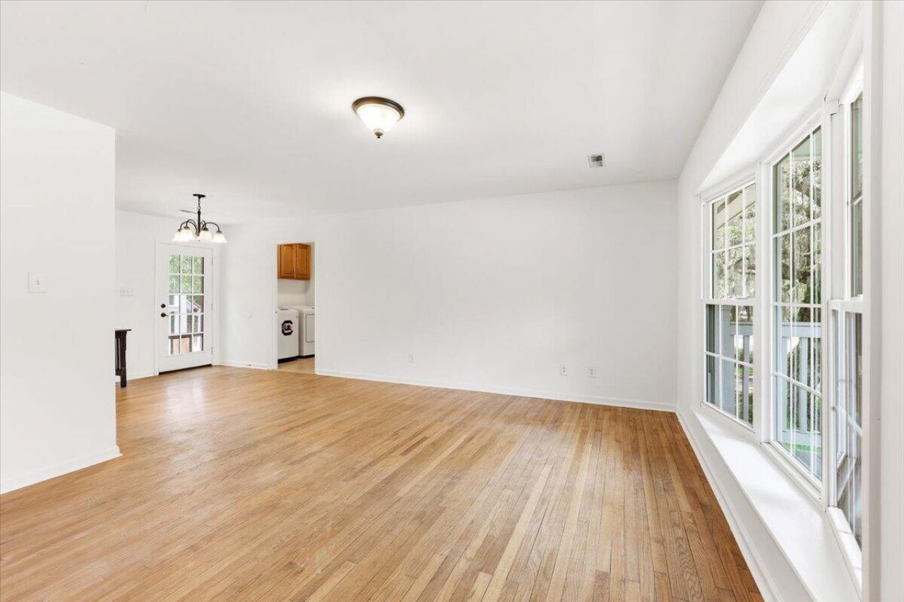 803 Savage Road Photo 17