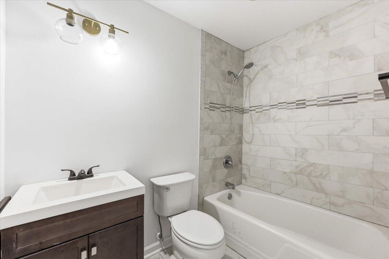 803 Savage Road Photo 23
